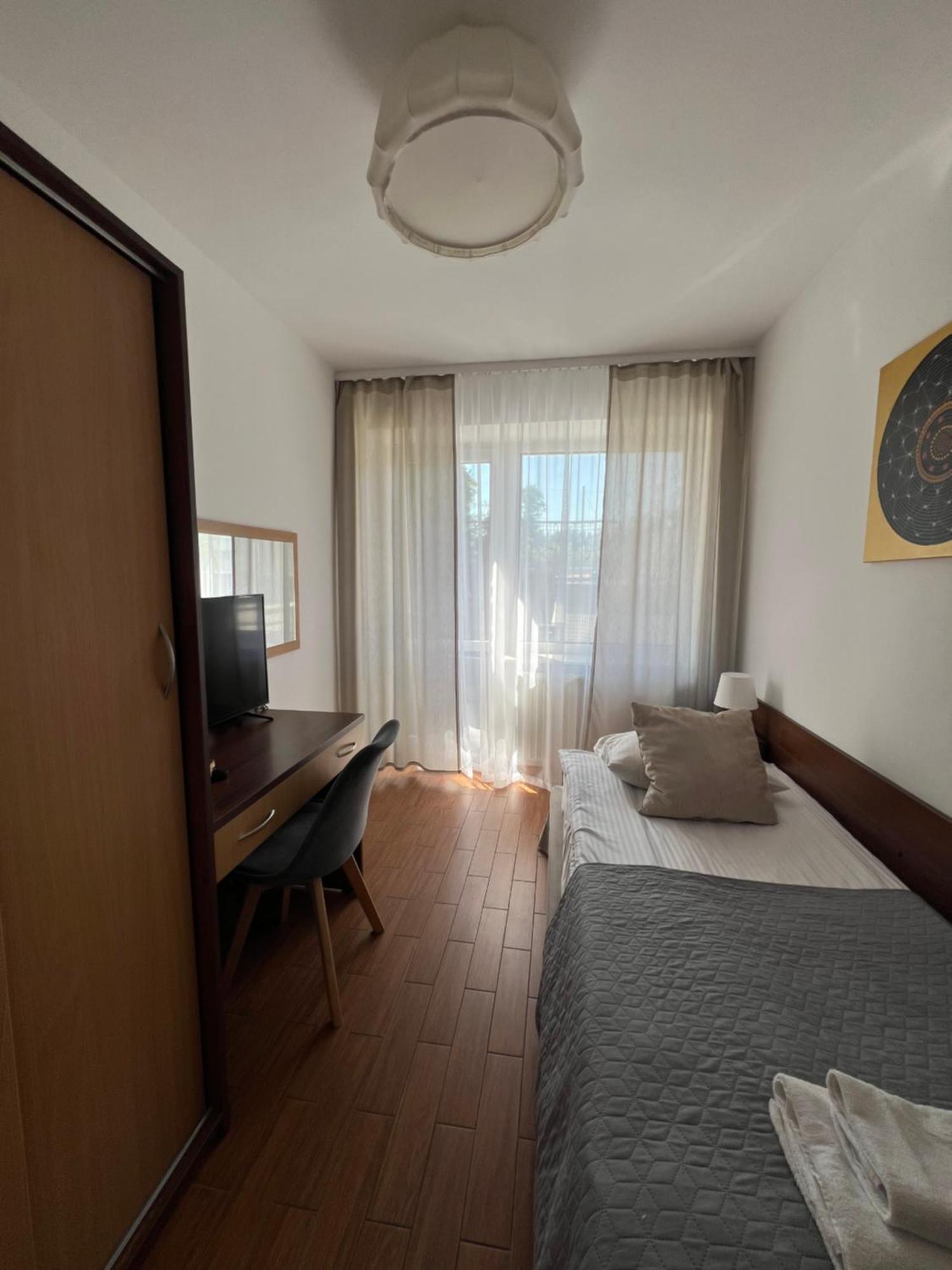 Osrodek Wypoczynkowy Balt-Tur Feel Well Resort Jastrzębia Góra Buitenkant foto